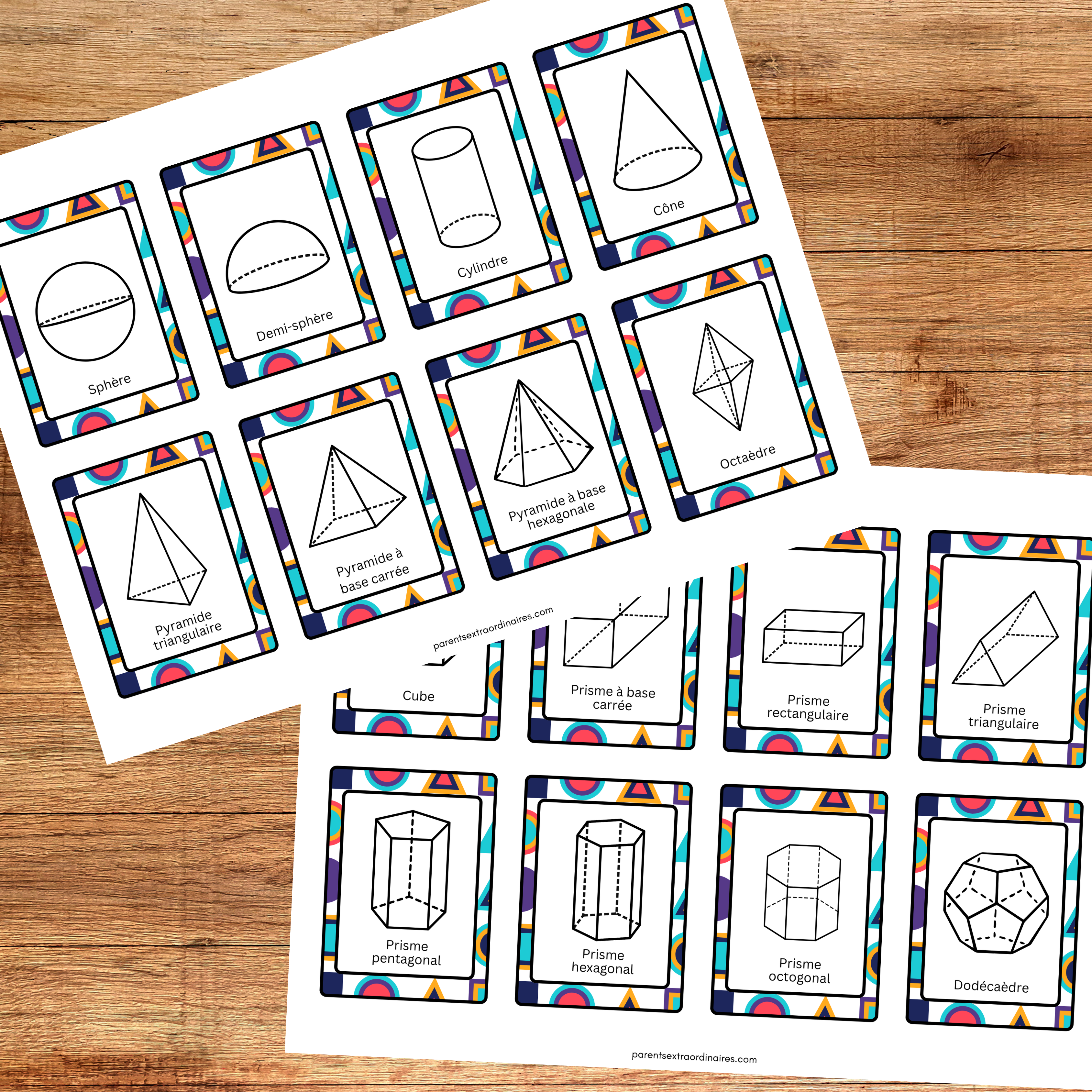 Activité éducative sur les formes géométriques tridimensionnelles permettant aux enfants de découvrir les solides et leurs caractéristiques de façon visuelle et interactive.